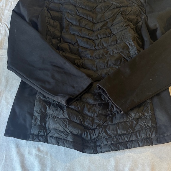 32 Degrees - Black Puffer Jacket for Women - Picture 5 of 7